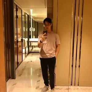 Meet your Posher, Alan